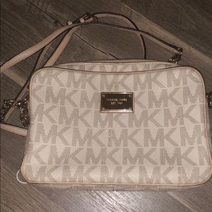 Tan Michael Kors Crossbody Bag